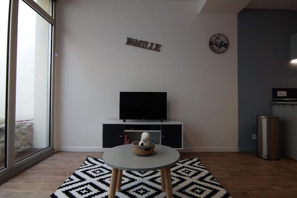 Maison De Ville En Plein Coeur De 约泽克 外观 照片